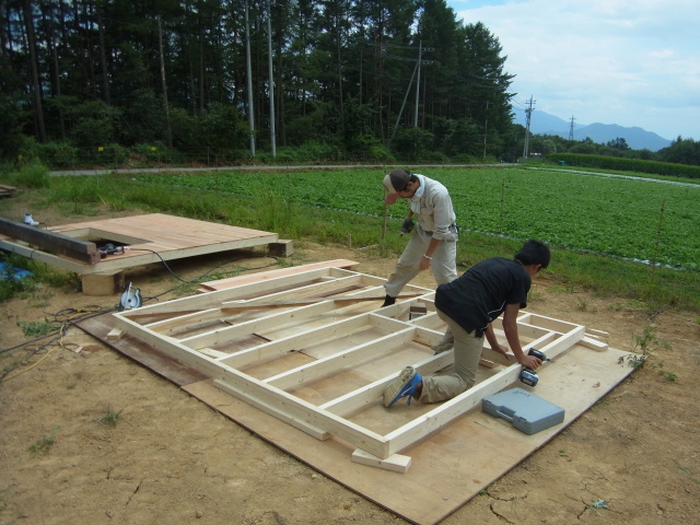 作業小屋 足場材 12畳